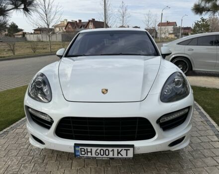 Білий Порше Каєн Турбо С, об'ємом двигуна 4.8 л та пробігом 89 тис. км за 29999 $, фото 1 на Automoto.ua