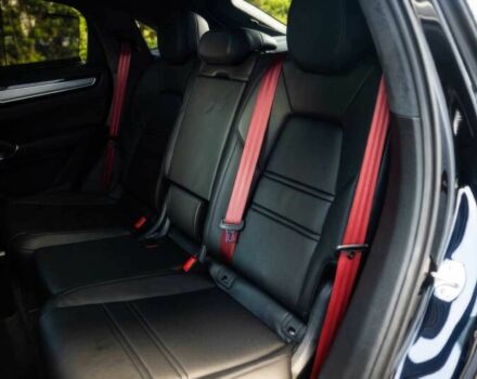 Черный Порше Каен Турбо С, объемом двигателя 4 л и пробегом 24 тыс. км за 29600 $, фото 7 на Automoto.ua