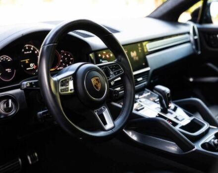 Черный Порше Каен Турбо С, объемом двигателя 4 л и пробегом 24 тыс. км за 29600 $, фото 5 на Automoto.ua