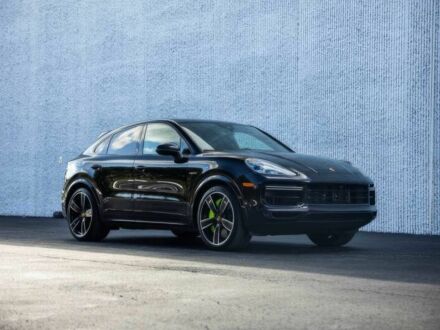 Черный Порше Каен Турбо С, объемом двигателя 4 л и пробегом 24 тыс. км за 29600 $, фото 1 на Automoto.ua