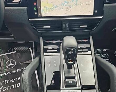 Белый Порше Каен Турбо, объемом двигателя 0 л и пробегом 16 тыс. км за 72400 $, фото 9 на Automoto.ua