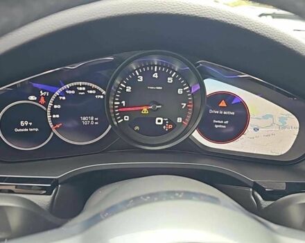 Белый Порше Каен Турбо, объемом двигателя 0 л и пробегом 16 тыс. км за 72400 $, фото 10 на Automoto.ua