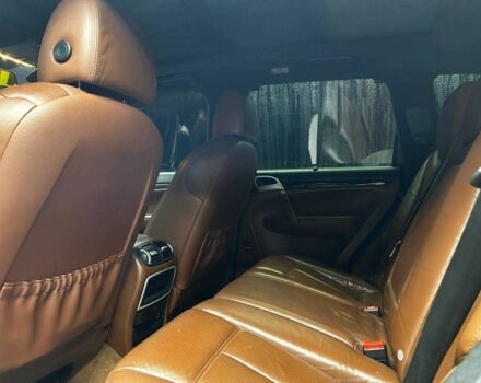 Чорний Порше Cayenne Turbo, об'ємом двигуна 4.8 л та пробігом 180 тис. км за 11800 $, фото 20 на Automoto.ua