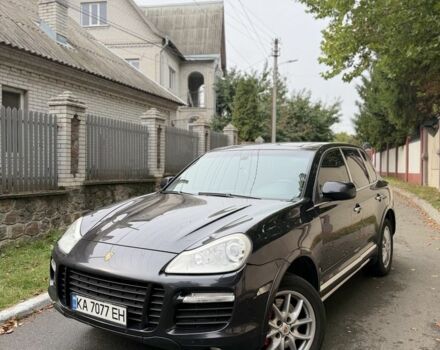 Черный Порше Каен Турбо, объемом двигателя 4.8 л и пробегом 302 тыс. км за 8500 $, фото 1 на Automoto.ua