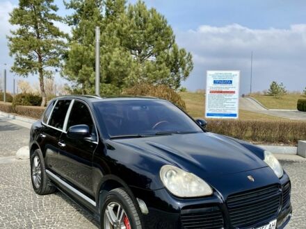Чорний Порше Cayenne Turbo, об'ємом двигуна 4.5 л та пробігом 270 тис. км за 7777 $, фото 1 на Automoto.ua
