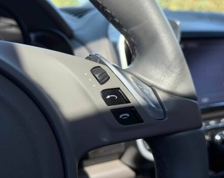 Серый Порше Каен Турбо, объемом двигателя 4.8 л и пробегом 225 тыс. км за 14200 $, фото 15 на Automoto.ua