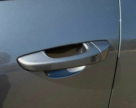 Серый Порше Каен Турбо, объемом двигателя 4.8 л и пробегом 225 тыс. км за 14200 $, фото 7 на Automoto.ua