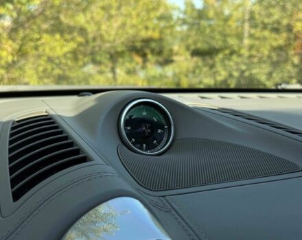 Серый Порше Каен Турбо, объемом двигателя 4.8 л и пробегом 225 тыс. км за 14200 $, фото 17 на Automoto.ua