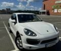 Белый Порше Каен, объемом двигателя 3 л и пробегом 187 тыс. км за 22000 $, фото 7 на Automoto.ua