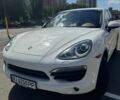 Белый Порше Каен, объемом двигателя 3 л и пробегом 187 тыс. км за 22000 $, фото 1 на Automoto.ua