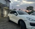 Белый Порше Каен, объемом двигателя 0 л и пробегом 137 тыс. км за 17062 $, фото 3 на Automoto.ua