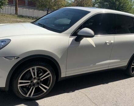 Білий Порше Cayenne, об'ємом двигуна 3.6 л та пробігом 133 тис. км за 20500 $, фото 2 на Automoto.ua