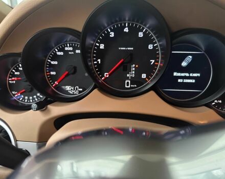 Білий Порше Cayenne, об'ємом двигуна 3.6 л та пробігом 95 тис. км за 39000 $, фото 3 на Automoto.ua