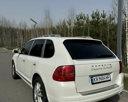 Білий Порше Cayenne, об'ємом двигуна 4.5 л та пробігом 210 тис. км за 10000 $, фото 7 на Automoto.ua