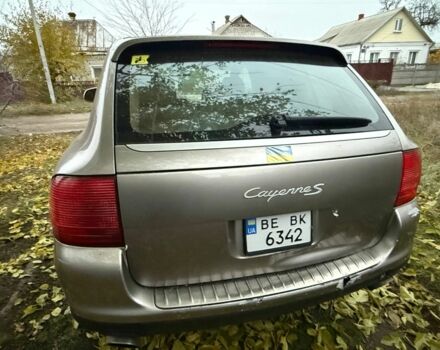 Белый Порше Каен, объемом двигателя 1.9 л и пробегом 250 тыс. км за 3499 $, фото 3 на Automoto.ua