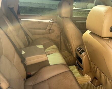 Білий Порше Cayenne, об'ємом двигуна 4.8 л та пробігом 314 тис. км за 9900 $, фото 13 на Automoto.ua