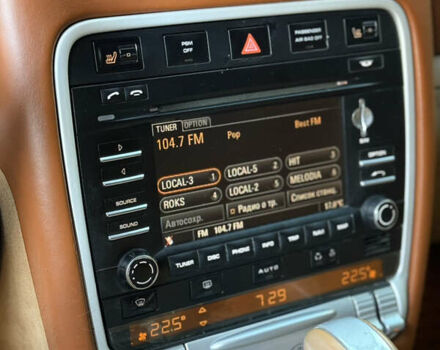 Белый Порше Каен, объемом двигателя 4.8 л и пробегом 200 тыс. км за 12000 $, фото 14 на Automoto.ua