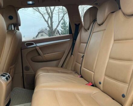 Білий Порше Cayenne, об'ємом двигуна 3.6 л та пробігом 169 тис. км за 13699 $, фото 18 на Automoto.ua