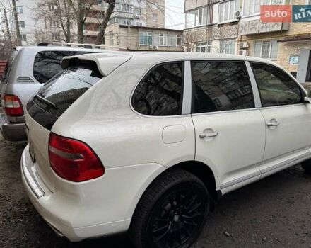 Белый Порше Каен, объемом двигателя 3.6 л и пробегом 196 тыс. км за 10700 $, фото 11 на Automoto.ua