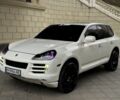Белый Порше Каен, объемом двигателя 4.8 л и пробегом 350 тыс. км за 7500 $, фото 1 на Automoto.ua