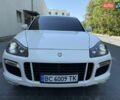 Білий Порше Cayenne, об'ємом двигуна 4.8 л та пробігом 198 тис. км за 11950 $, фото 21 на Automoto.ua