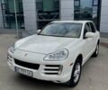 Білий Порше Cayenne, об'ємом двигуна 3.6 л та пробігом 143 тис. км за 11000 $, фото 2 на Automoto.ua