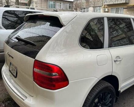 Белый Порше Каен, объемом двигателя 3.6 л и пробегом 196 тыс. км за 10700 $, фото 2 на Automoto.ua