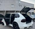 Белый Порше Каен, объемом двигателя 4.8 л и пробегом 247 тыс. км за 15000 $, фото 18 на Automoto.ua