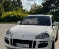 Білий Порше Cayenne, об'ємом двигуна 4.8 л та пробігом 328 тис. км за 11000 $, фото 1 на Automoto.ua