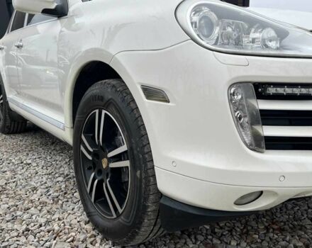 Білий Порше Cayenne, об'ємом двигуна 3.6 л та пробігом 169 тис. км за 13699 $, фото 20 на Automoto.ua
