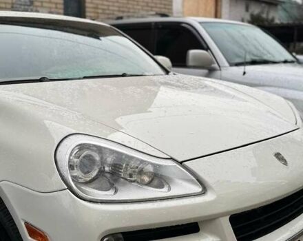 Белый Порше Каен, объемом двигателя 3.6 л и пробегом 196 тыс. км за 10700 $, фото 12 на Automoto.ua