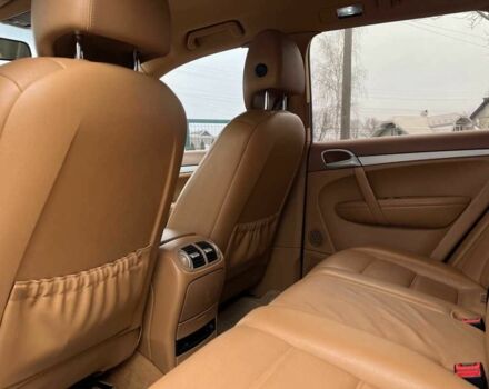 Білий Порше Cayenne, об'ємом двигуна 3.6 л та пробігом 169 тис. км за 13699 $, фото 17 на Automoto.ua