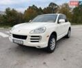 Білий Порше Cayenne, об'ємом двигуна 3.6 л та пробігом 80 тис. км за 16000 $, фото 1 на Automoto.ua