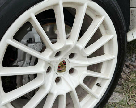 Білий Порше Cayenne, об'ємом двигуна 4.81 л та пробігом 160 тис. км за 9500 $, фото 10 на Automoto.ua