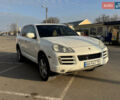 Білий Порше Cayenne, об'ємом двигуна 4.81 л та пробігом 138 тис. км за 11500 $, фото 2 на Automoto.ua