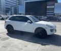 Білий Порше Cayenne, об'ємом двигуна 3.6 л та пробігом 240 тис. км за 18000 $, фото 3 на Automoto.ua
