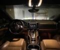 Білий Порше Cayenne, об'ємом двигуна 3.6 л та пробігом 240 тис. км за 18000 $, фото 9 на Automoto.ua