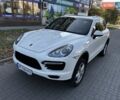 Белый Порше Каен, объемом двигателя 4.81 л и пробегом 161 тыс. км за 17700 $, фото 1 на Automoto.ua