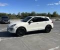 Білий Порше Cayenne, об'ємом двигуна 3.6 л та пробігом 240 тис. км за 18000 $, фото 1 на Automoto.ua