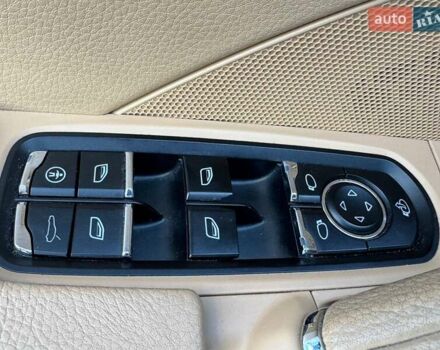 Белый Порше Каен, объемом двигателя 3.6 л и пробегом 118 тыс. км за 19990 $, фото 15 на Automoto.ua