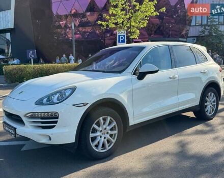 Белый Порше Каен, объемом двигателя 3.6 л и пробегом 118 тыс. км за 19990 $, фото 2 на Automoto.ua