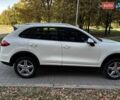 Білий Порше Cayenne, об'ємом двигуна 4.81 л та пробігом 161 тис. км за 16000 $, фото 4 на Automoto.ua
