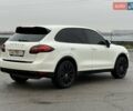 Белый Порше Каен, объемом двигателя 4.8 л и пробегом 199 тыс. км за 16500 $, фото 7 на Automoto.ua