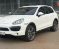 Білий Порше Cayenne, об'ємом двигуна 3 л та пробігом 229 тис. км за 19500 $, фото 2 на Automoto.ua