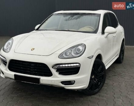 Белый Порше Каен, объемом двигателя 3.6 л и пробегом 159 тыс. км за 19999 $, фото 2 на Automoto.ua
