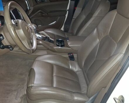 Білий Порше Cayenne, об'ємом двигуна 4.8 л та пробігом 131 тис. км за 23837 $, фото 7 на Automoto.ua