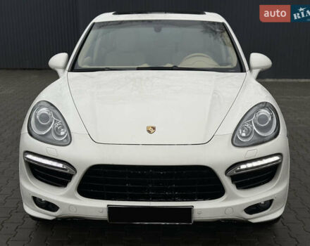 Белый Порше Каен, объемом двигателя 3.6 л и пробегом 159 тыс. км за 19999 $, фото 3 на Automoto.ua