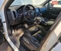 Белый Порше Каен, объемом двигателя 3.6 л и пробегом 143 тыс. км за 19990 $, фото 42 на Automoto.ua