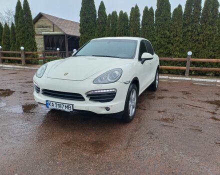 Белый Порше Каен, объемом двигателя 4.8 л и пробегом 168 тыс. км за 14028 $, фото 1 на Automoto.ua