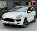 Белый Порше Каен, объемом двигателя 4.8 л и пробегом 183 тыс. км за 17500 $, фото 1 на Automoto.ua